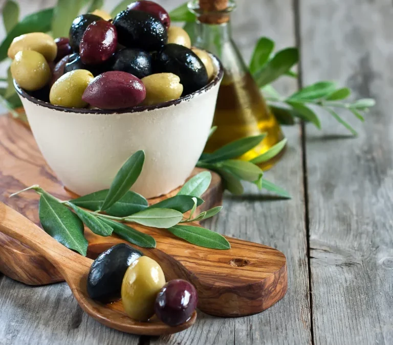 Make olives part of your healthier eating plan